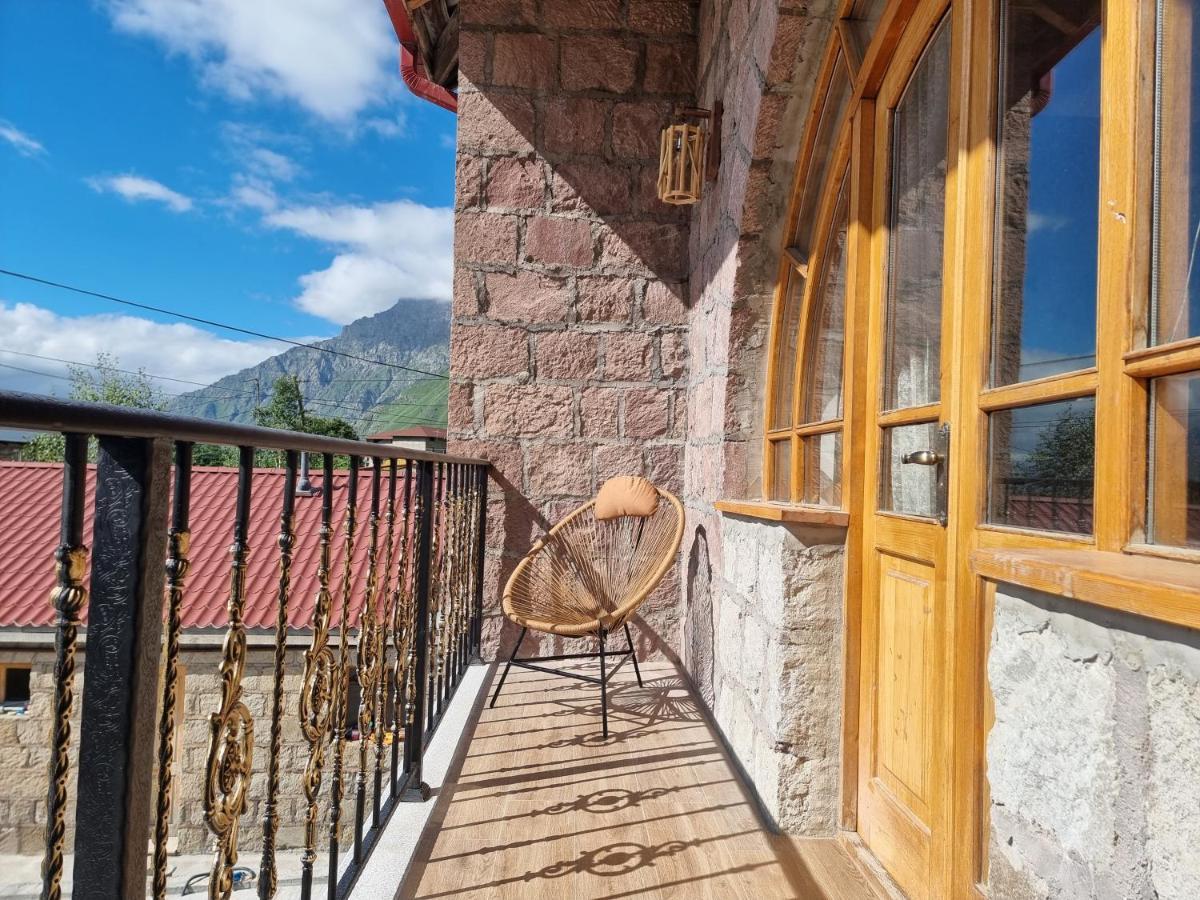 Hotel GRAF Kazbegi Exterior foto