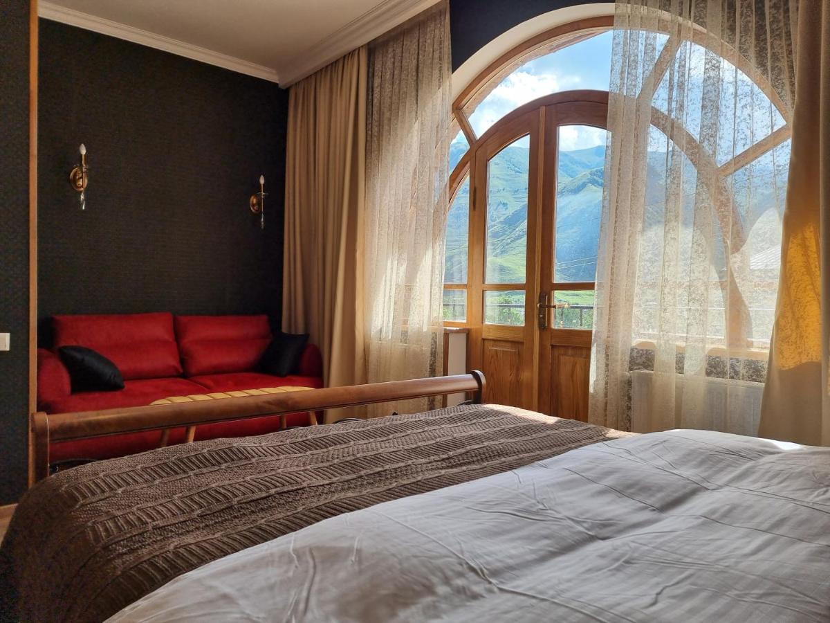 Hotel GRAF Kazbegi Exterior foto