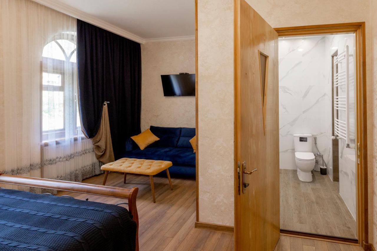 Hotel GRAF Kazbegi Exterior foto