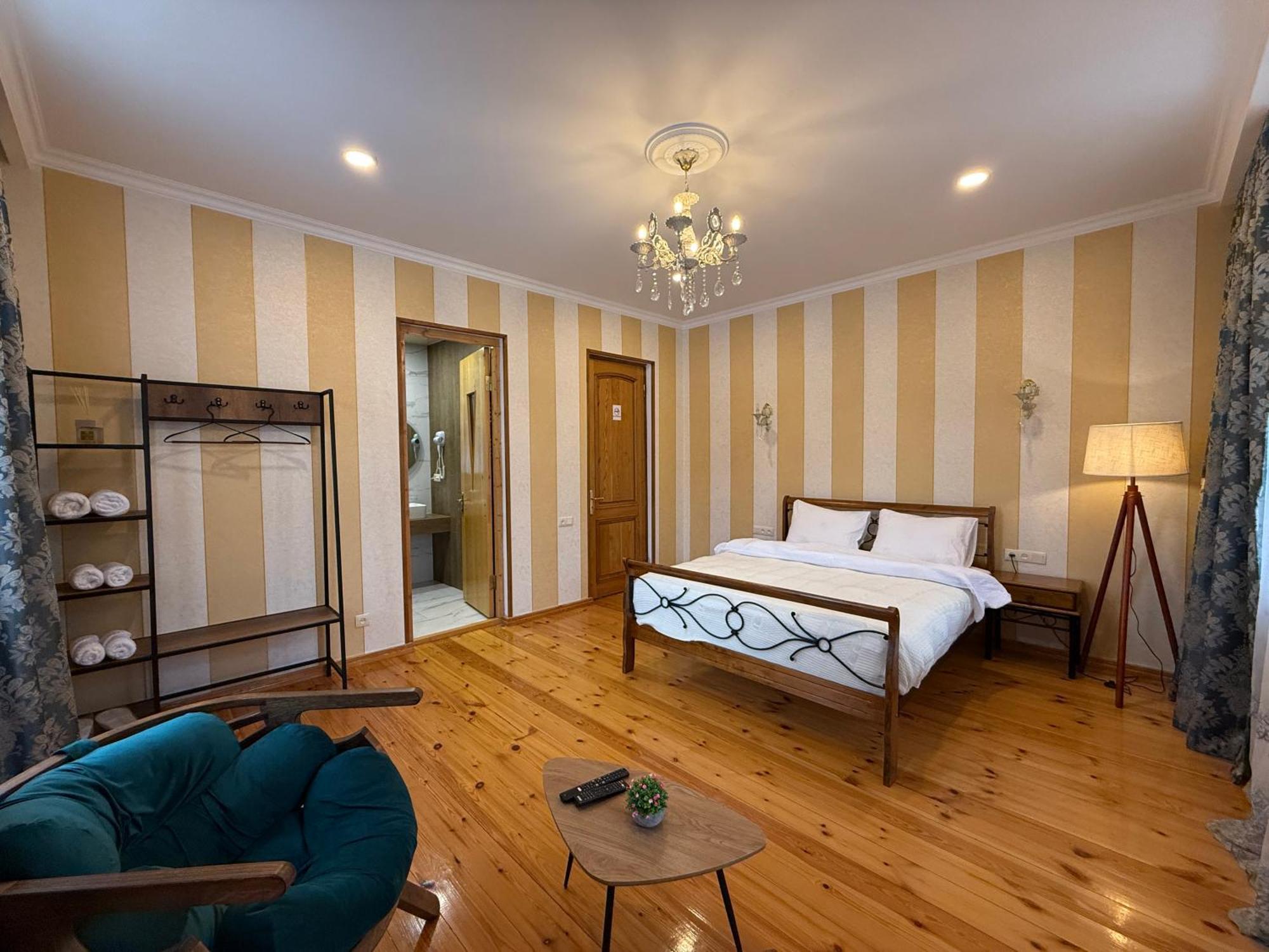 Hotel GRAF Kazbegi Exterior foto