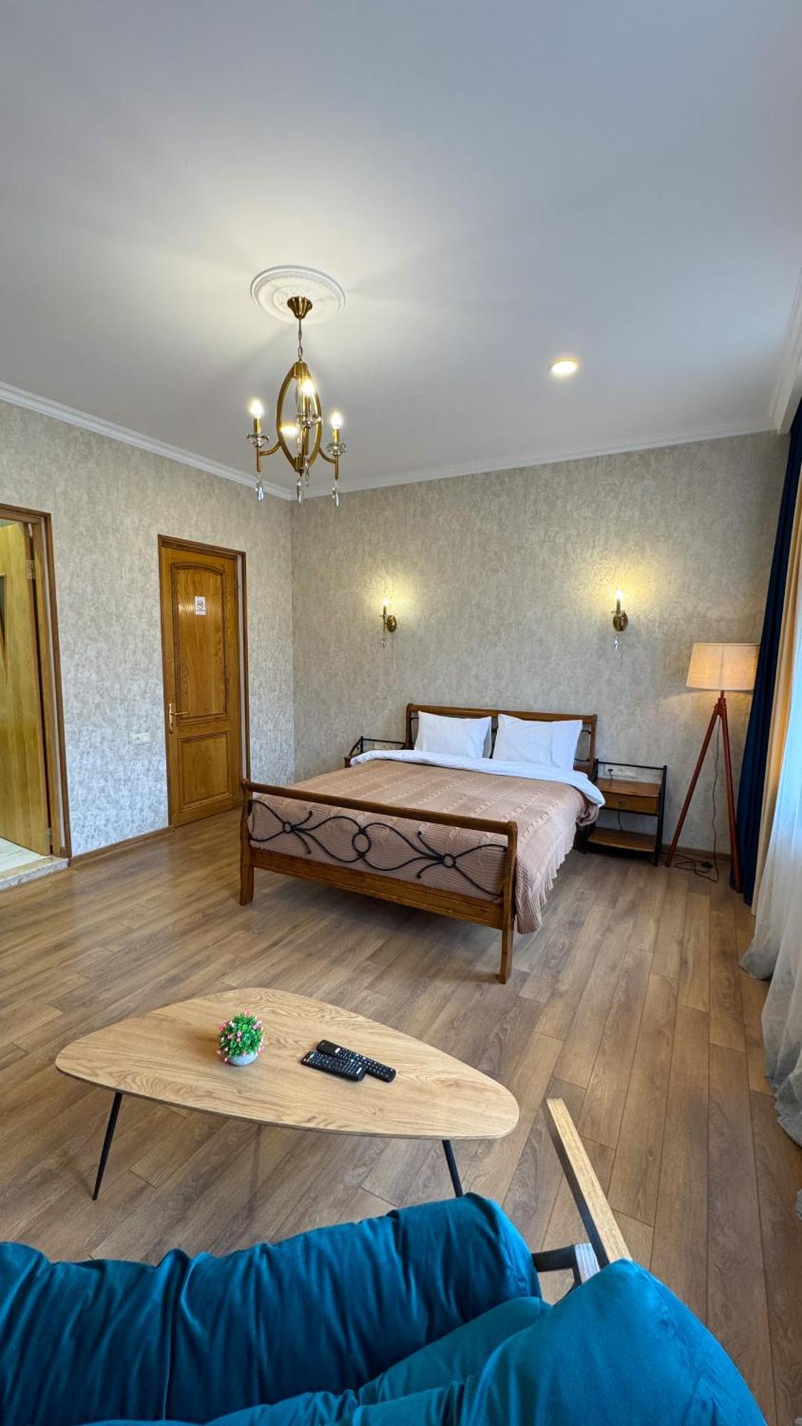Hotel GRAF Kazbegi Exterior foto